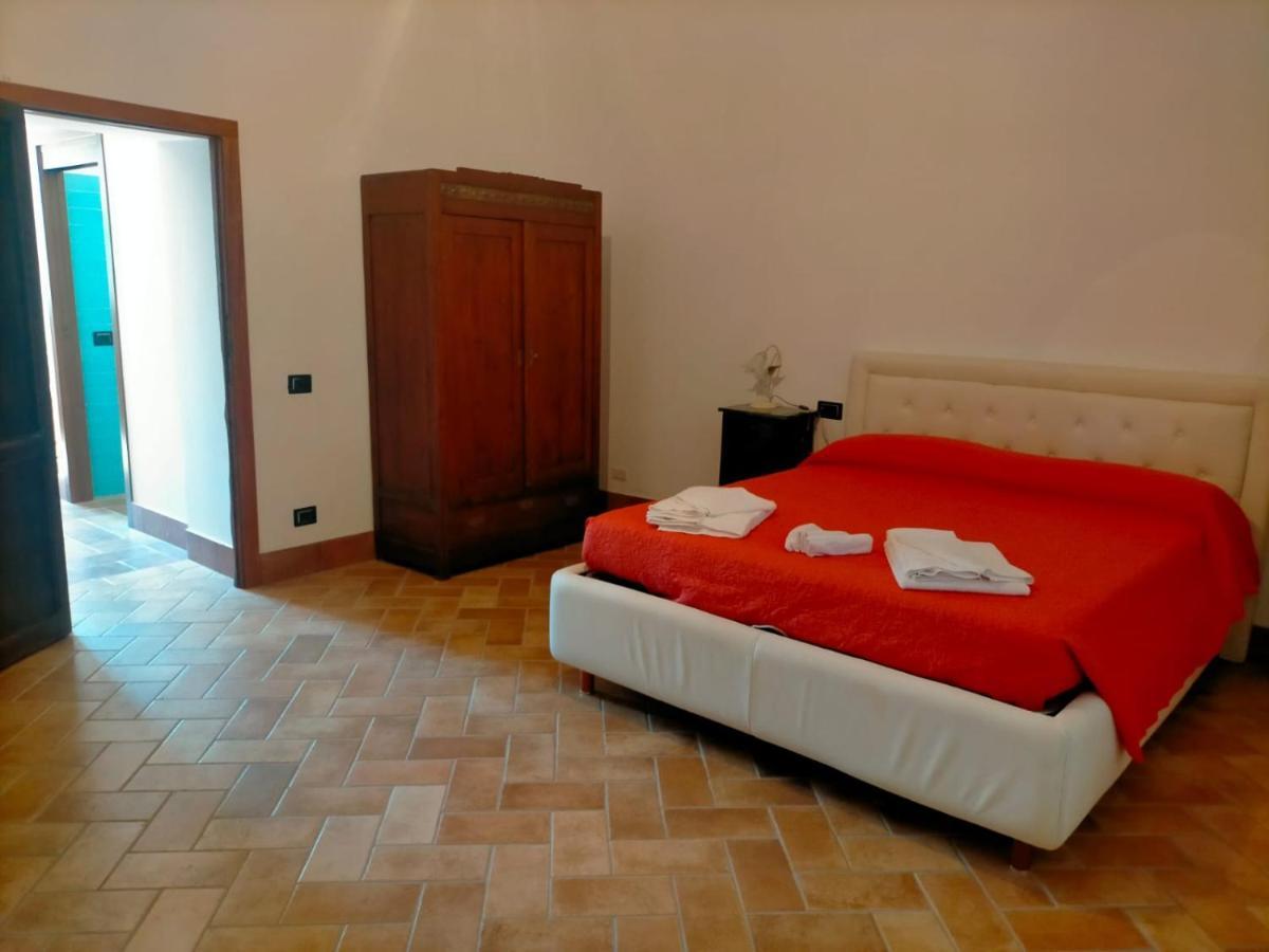 Antico Borgo La Commenda Aparthotel Montefiascone Buitenkant foto