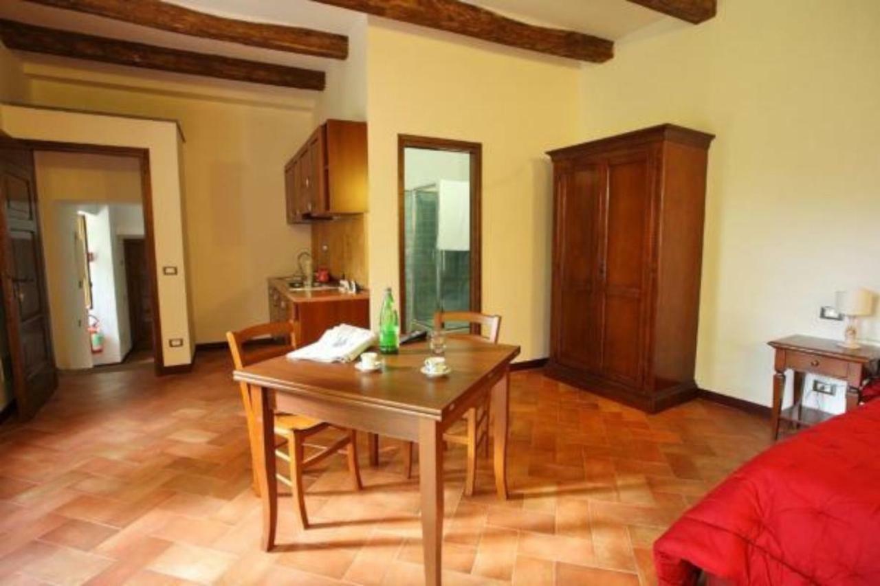 Antico Borgo La Commenda Aparthotel Montefiascone Buitenkant foto