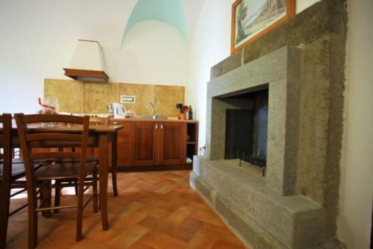 Antico Borgo La Commenda Aparthotel Montefiascone Buitenkant foto